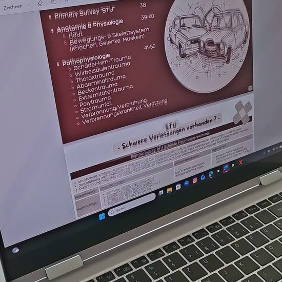 Digitale ResqJuMe Lernkarten für Rettungssanitäter/-innen auf dem Laptop